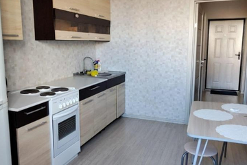 1-к квартира, 45 м², 3/17 эт.