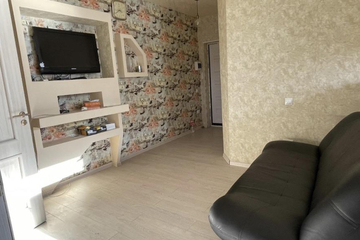 1-к квартира, 40 м², 4/5 эт.
