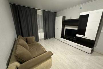 1-к квартира, 40 м², 14/16 эт.