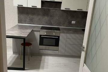 1-к квартира, 40 м², 7/16 эт.