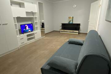 1-к квартира, 40 м², 12/16 эт.