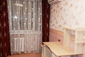 2-к квартира, 45 м², 1/5 эт.