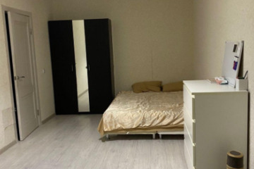 1-к квартира, 40 м², 2/12 эт.