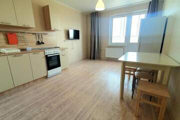 2-к квартира, 60 м², 12/16 эт.