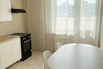 1-к квартира, 40 м², 13/16 эт.