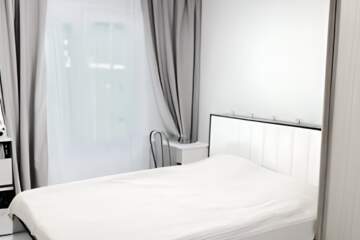 2-к квартира, 50 м², 1/16 эт.