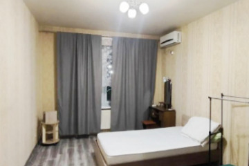 1-к квартира, 40 м², 1/9 эт.